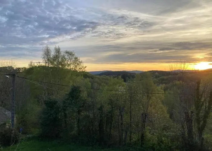 Maison En Pierre Dans Le Sidobre * Le Bez